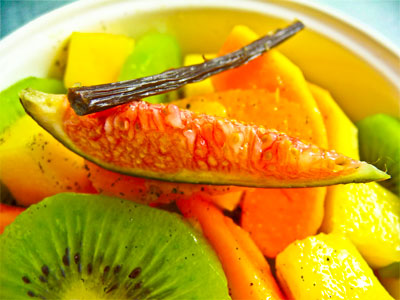 Salade de mangues, papayes et kiwis